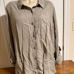Knox Rose Women’s Casual Gray Button Down Shirt NWT